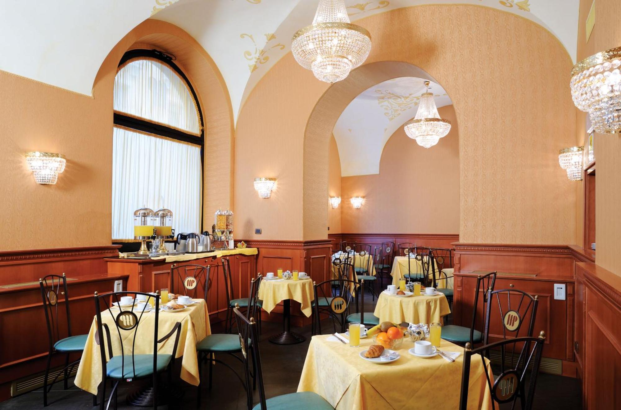 Hotel Patria Roma Esterno foto